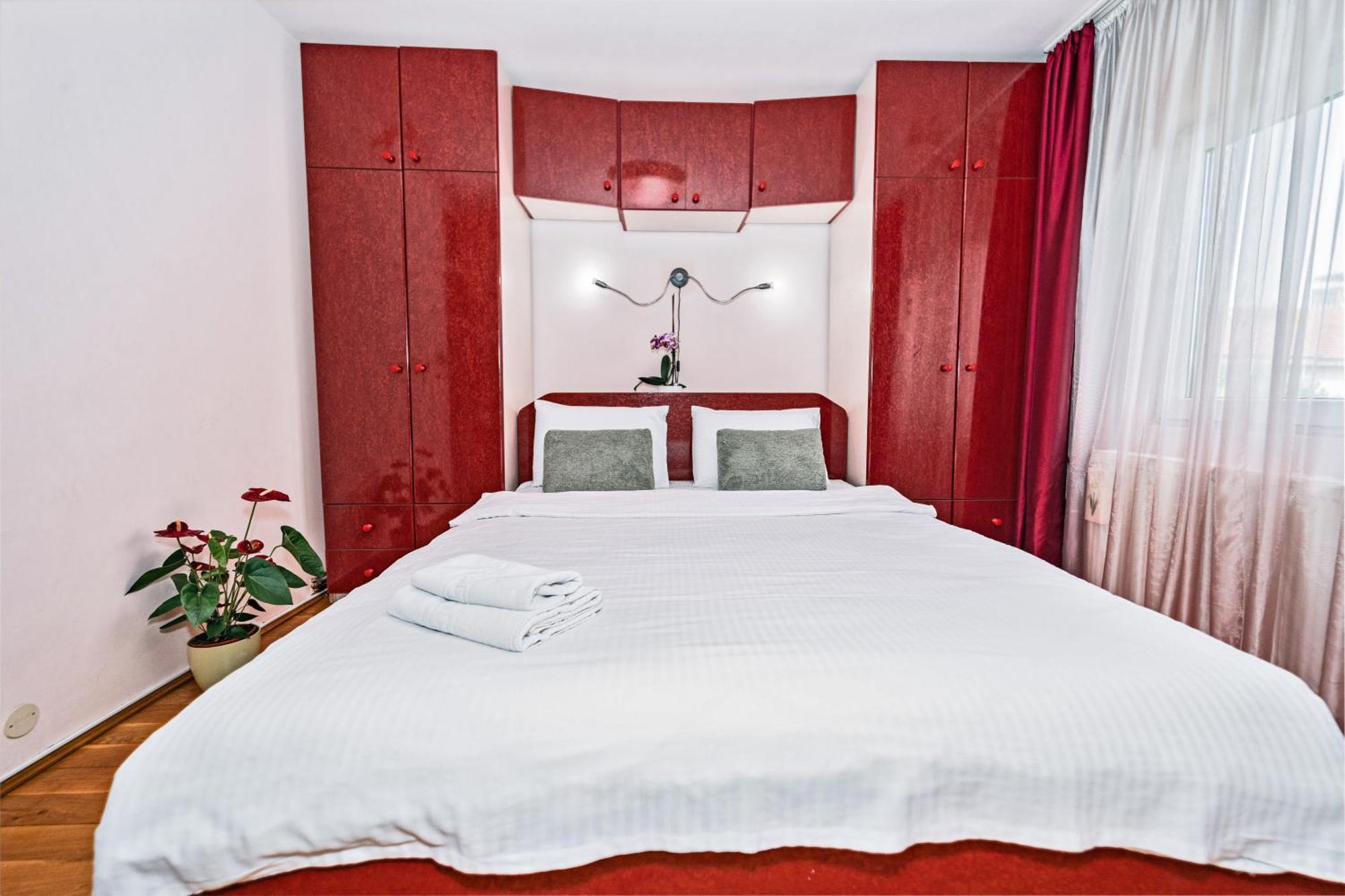 Arad Central Joy - Mihaela Apartment Exterior photo